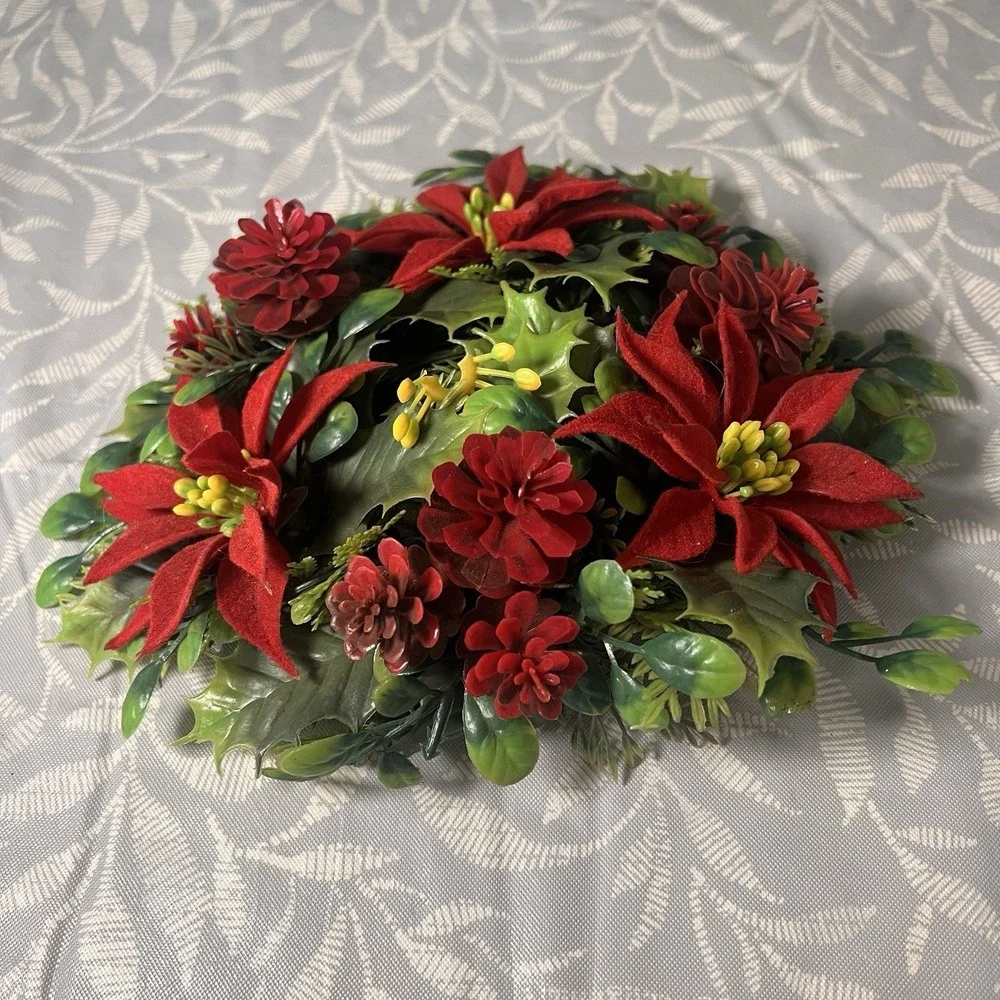 Vintage‎ Christmas Wreath Candle Ring Plastic Holly Poinsettia MCM